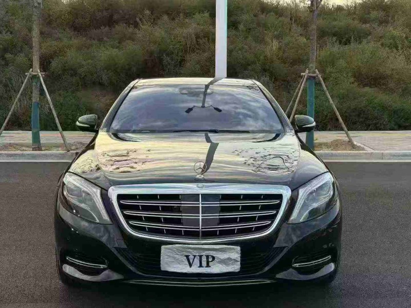 承德17年奔驰迈巴赫S级1