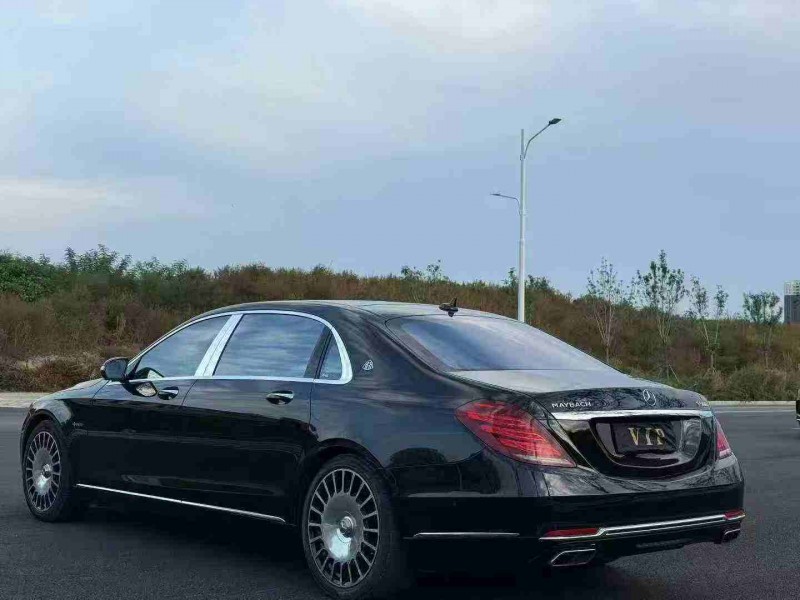 承德17年奔驰迈巴赫S级3