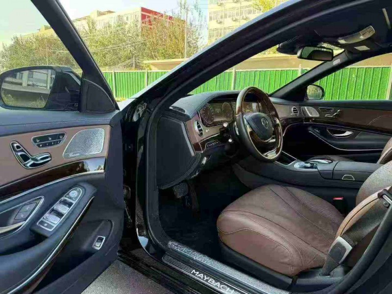 承德17年奔驰迈巴赫S级4