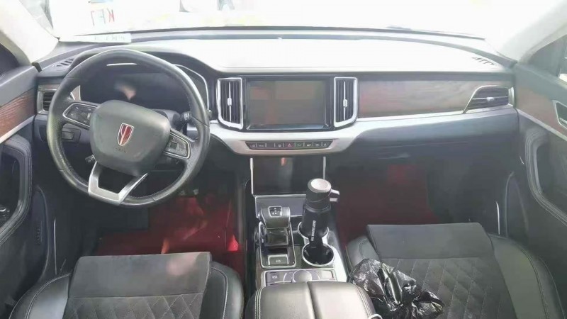 六盘水21年红旗HS75