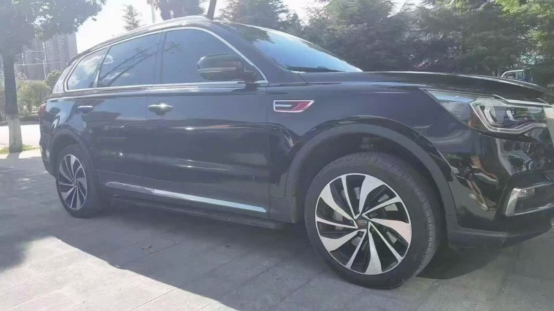 六盘水21年红旗HS77