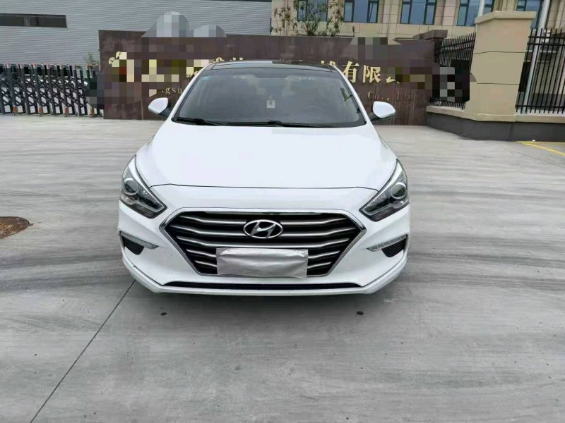 徐州19年现代名图1