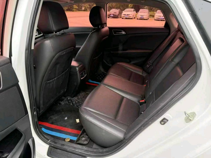 徐州19年现代名图5