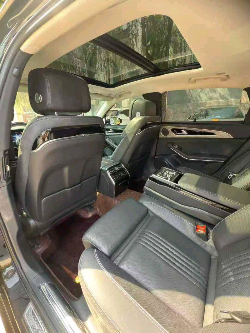 保定21年红旗H96