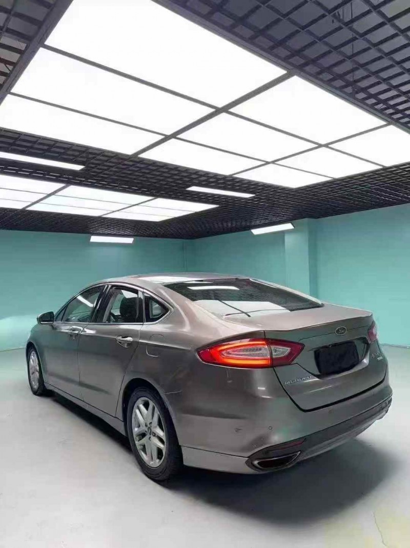 成都15年福特蒙迪欧8