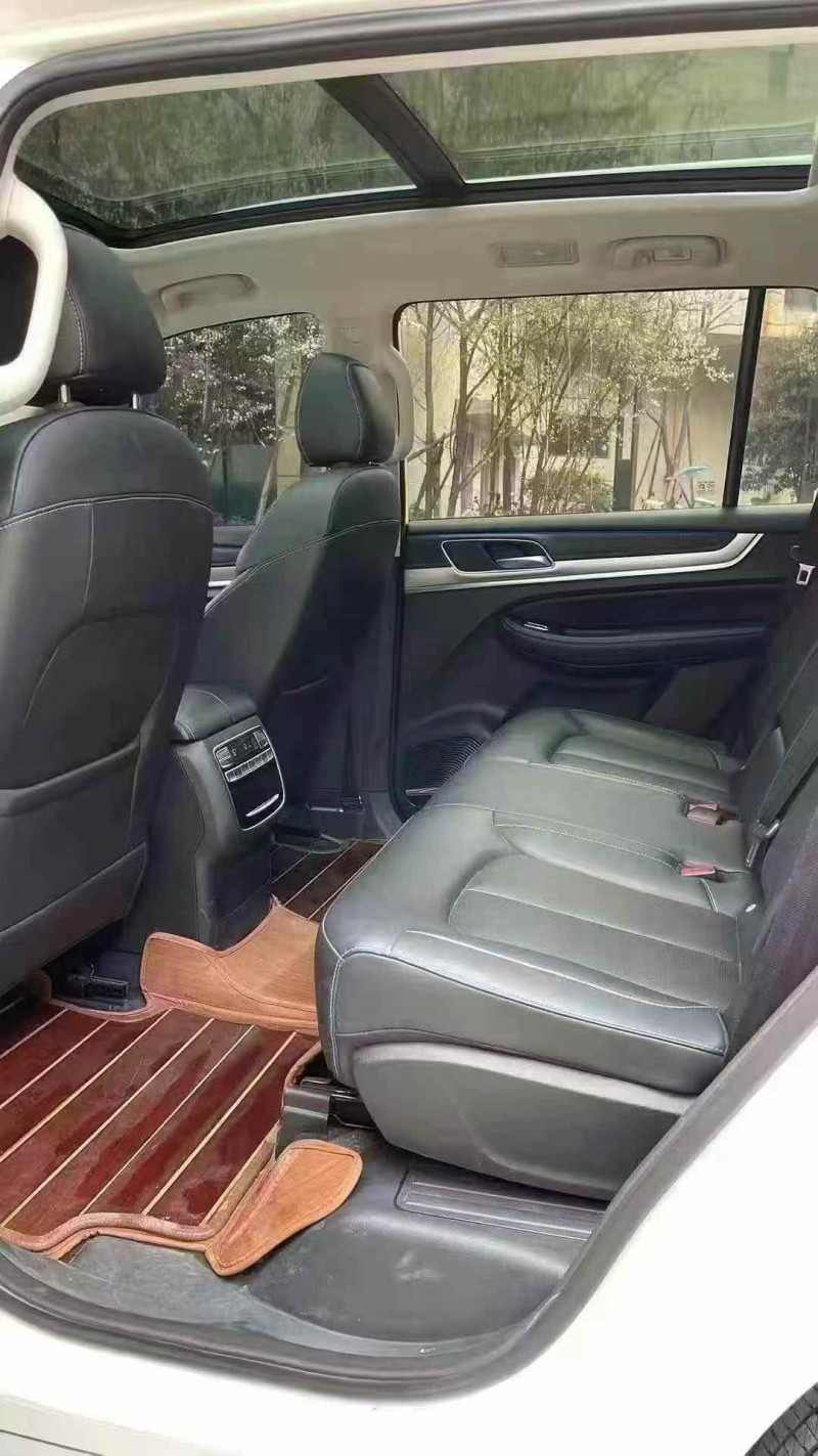 广元22年荣威RX85