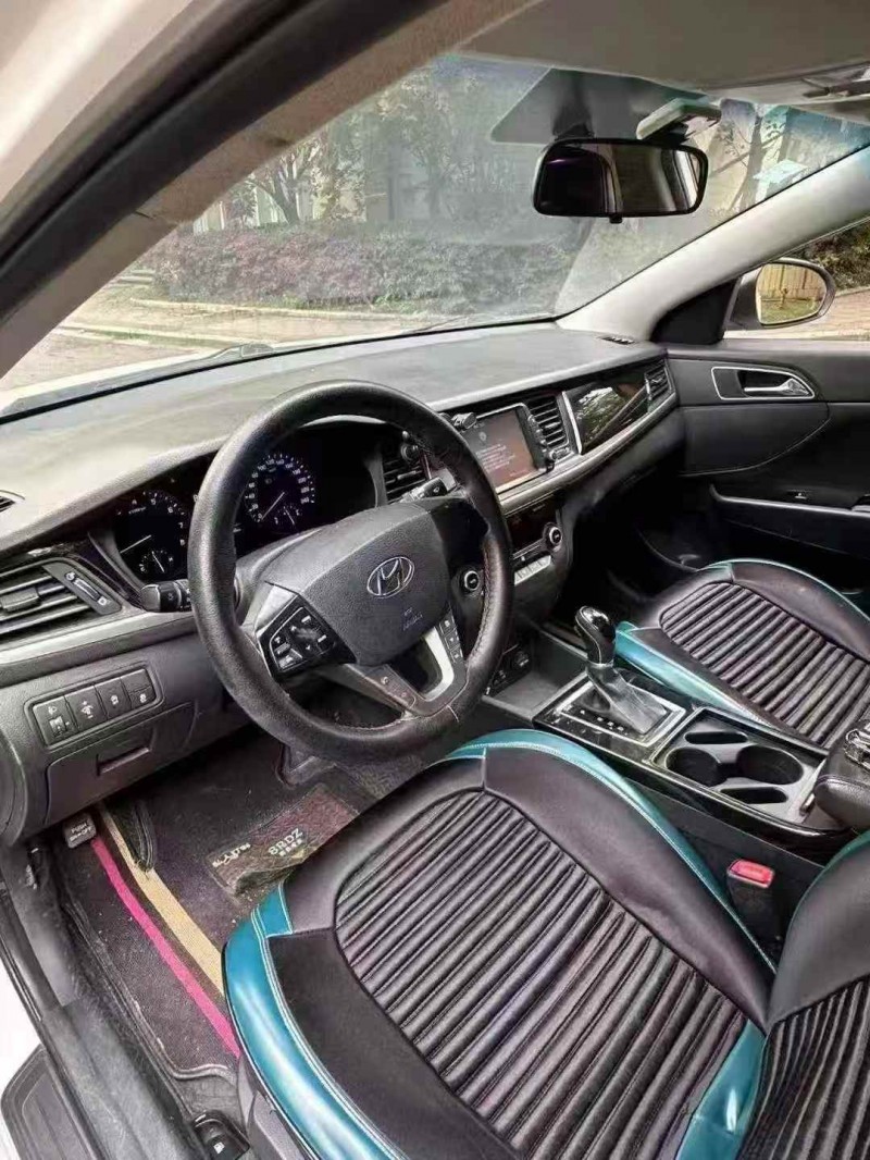 广元20年现代名图4