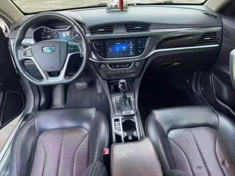 长沙17年吉利帝豪5