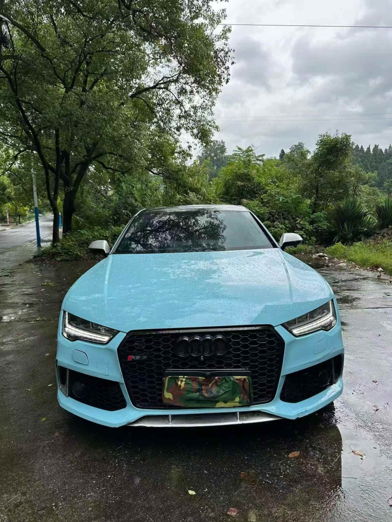 常德16年奥迪A7L1