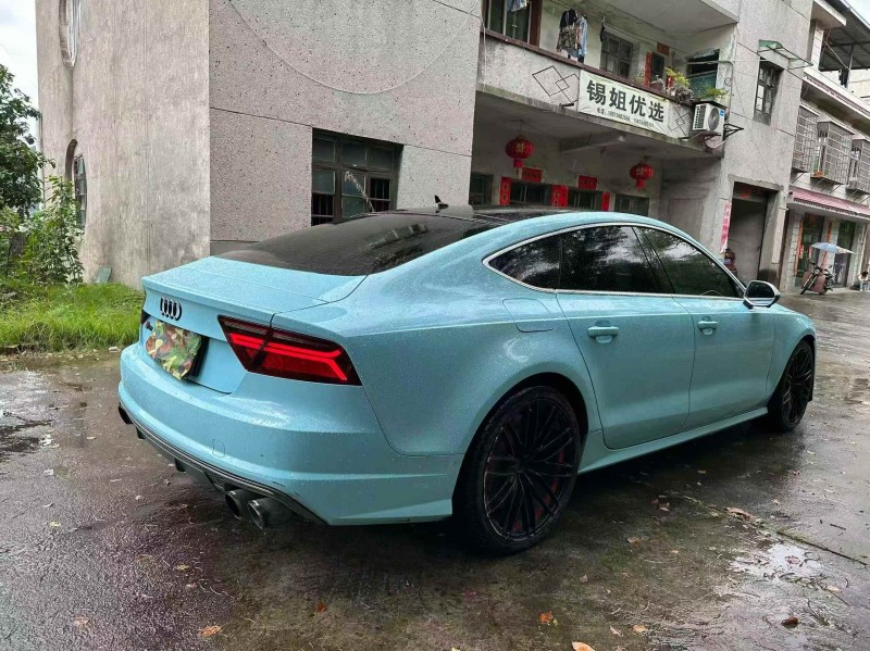 常德16年奥迪A7L8