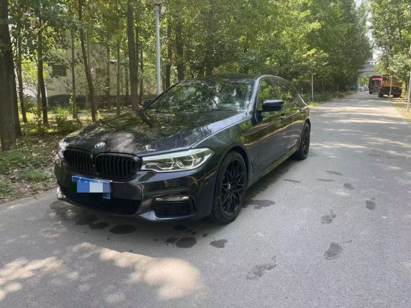 济宁18年宝马5系3