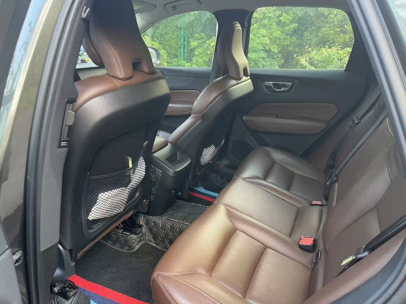 济宁19年沃尔沃XC605