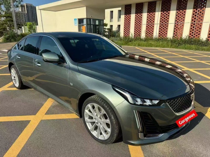 济宁22年凯迪拉克CT53