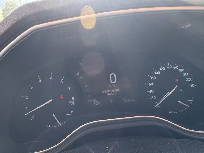 昆明22年丰田亚洲龙5