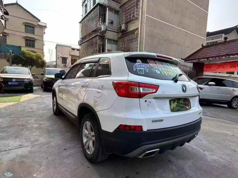 衡阳19年长安汽车CS759