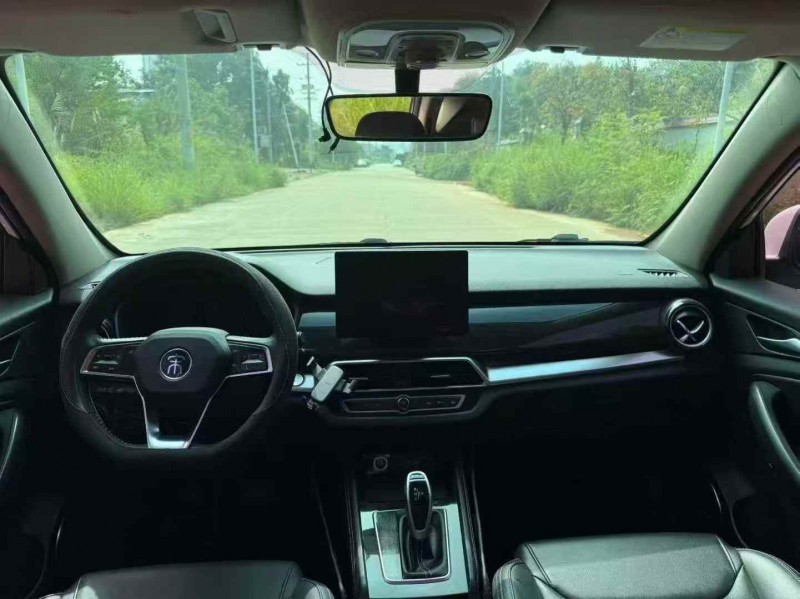 常德21年比亚迪宋6