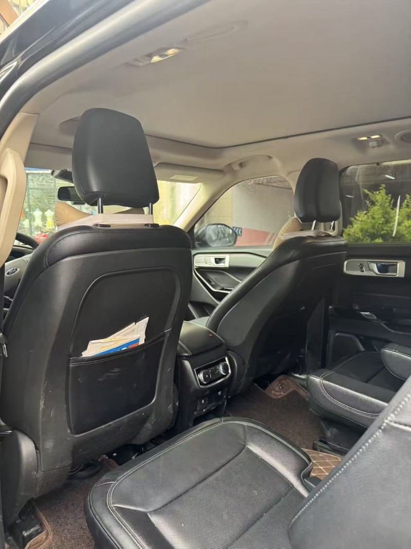 昆明20年福特探险者6