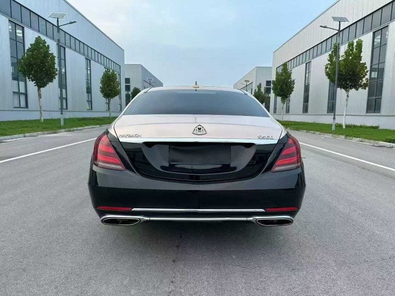 徐州18年奔驰迈巴赫S级9