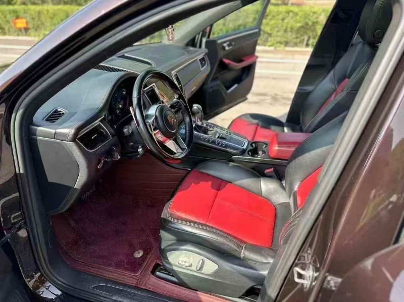 青岛16年保时捷Macan9