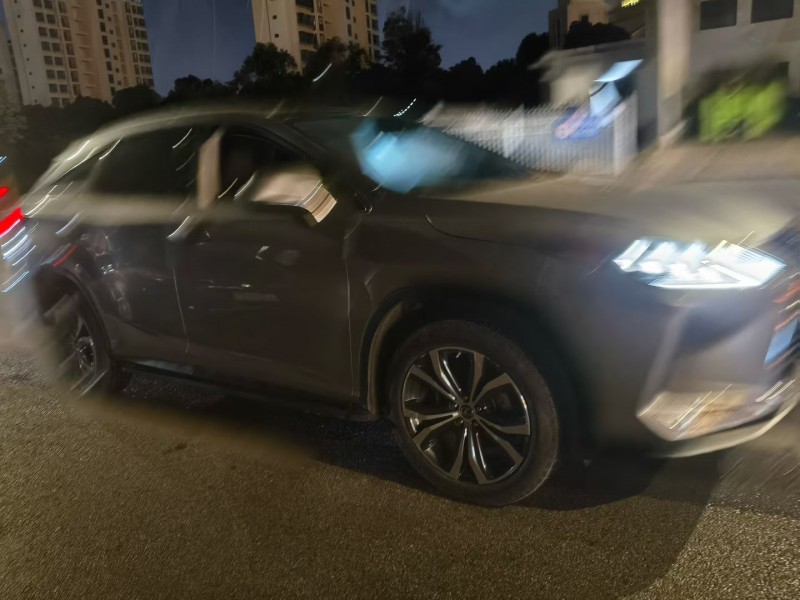 昆明23年雷克萨斯RX2