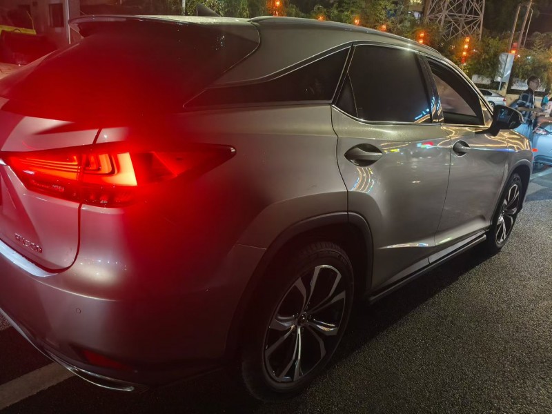 昆明23年雷克萨斯RX4