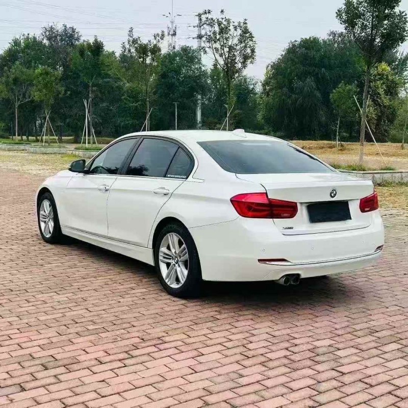 青岛17年宝马3系7