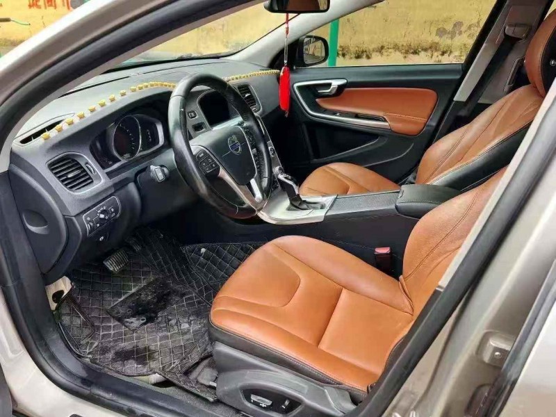 东营16年沃尔沃S60L5