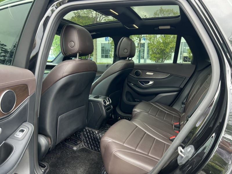 盐城19年奔驰GLC5