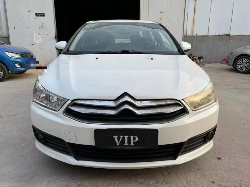 济宁14年雪铁龙世嘉1