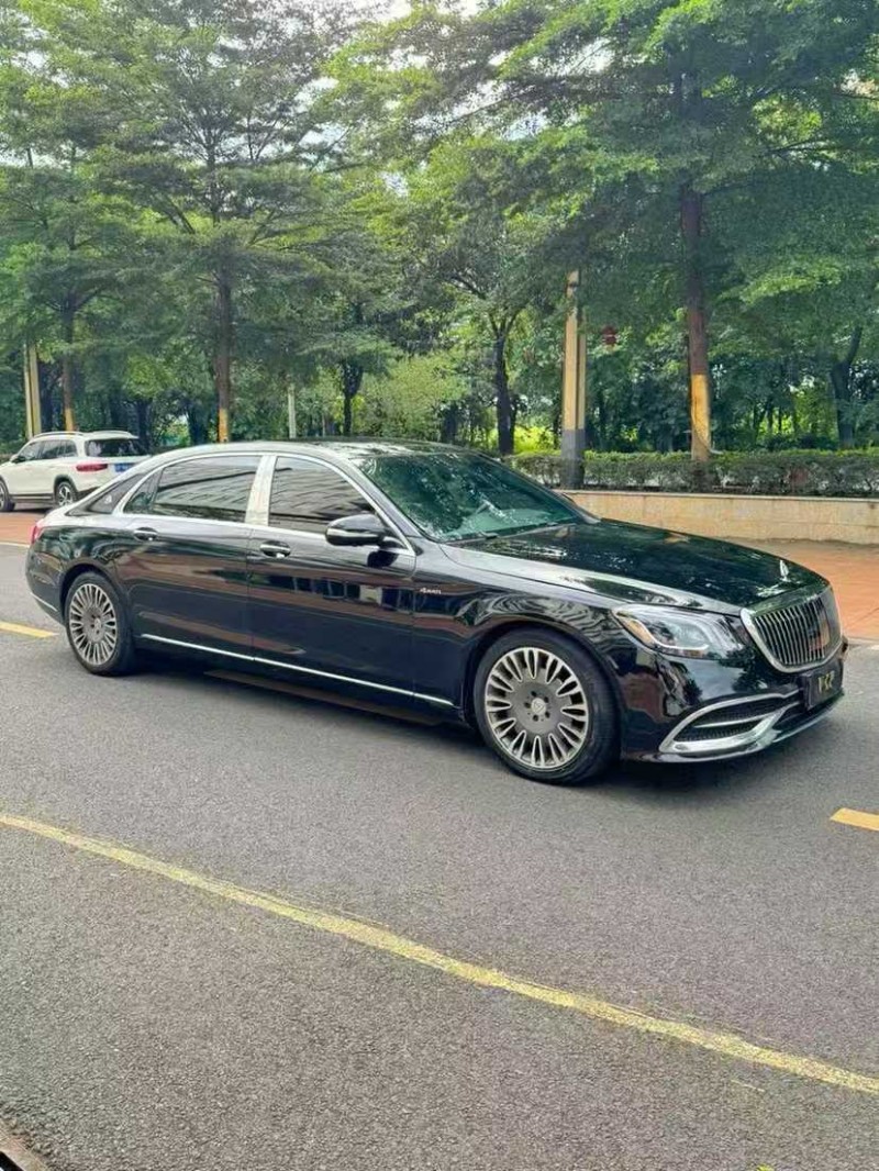 珠海17年奔驰迈巴赫S级2