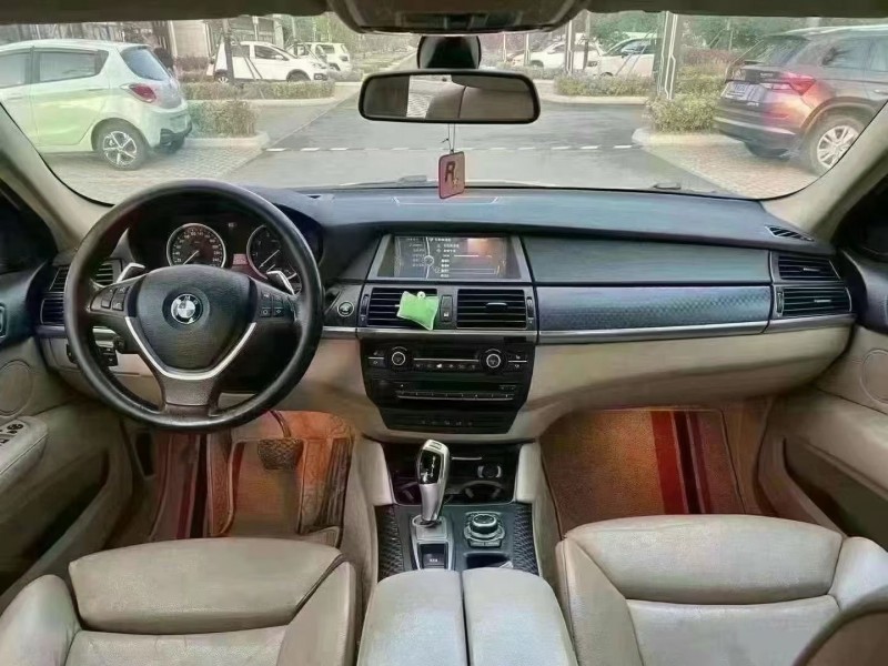 济宁13年宝马X64