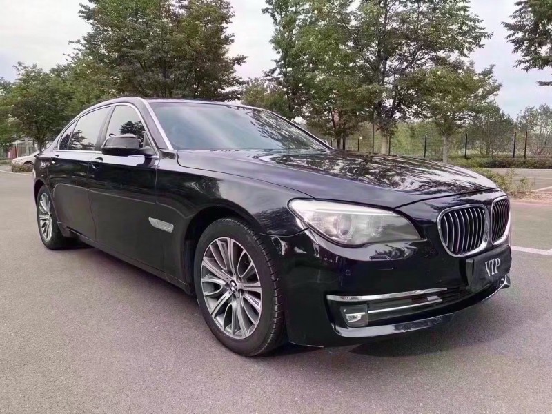 济宁15年宝马7系3