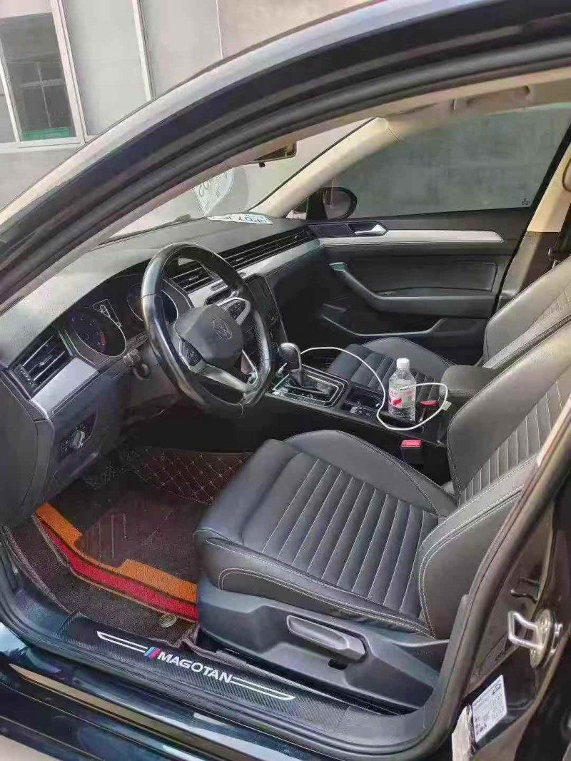 邯郸21年大众迈腾8