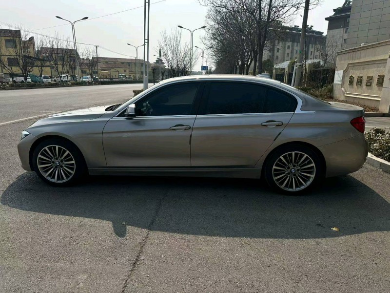 徐州19年宝马3系7