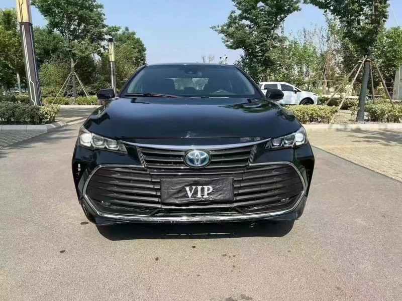 济宁21年丰田亚洲龙1