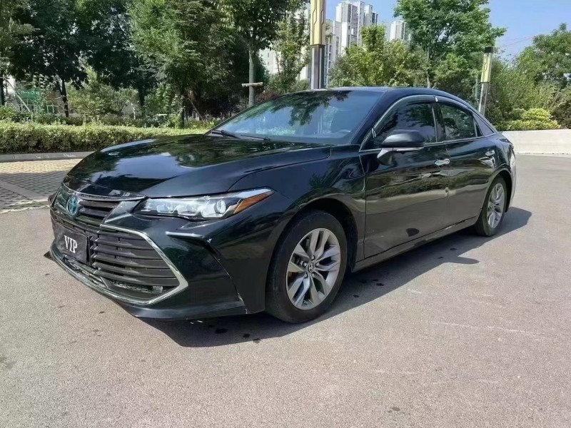 济宁21年丰田亚洲龙3