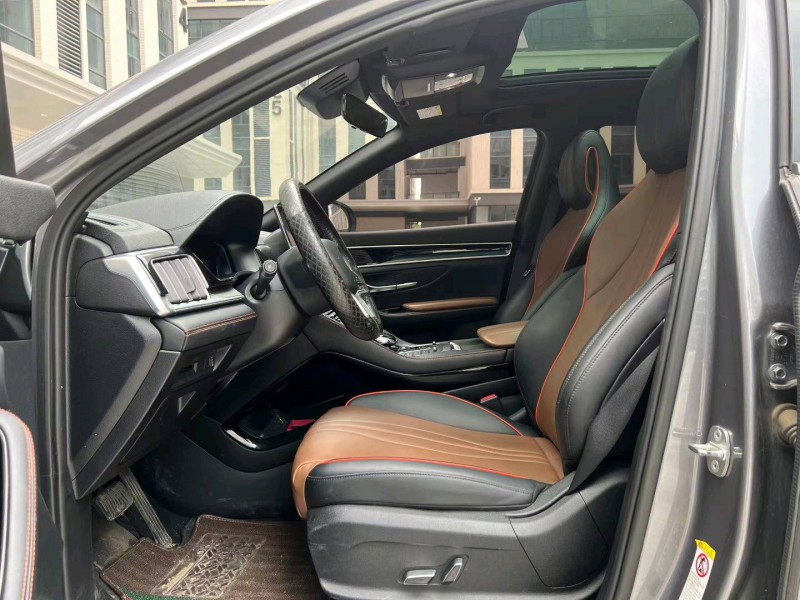 广州22年比亚迪宋4