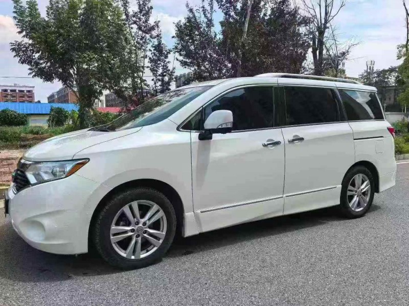 邵阳18年日产贵士3