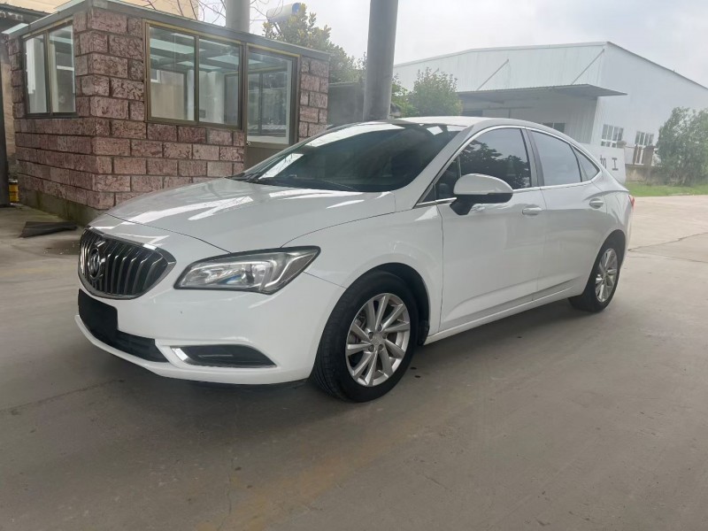 徐州17年别克威朗2