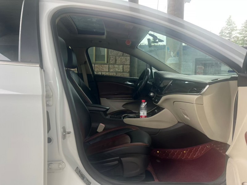 徐州17年别克威朗7