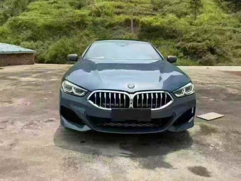 邵阳21年宝马8系1