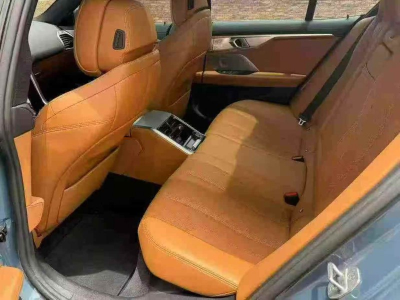 邵阳21年宝马8系6