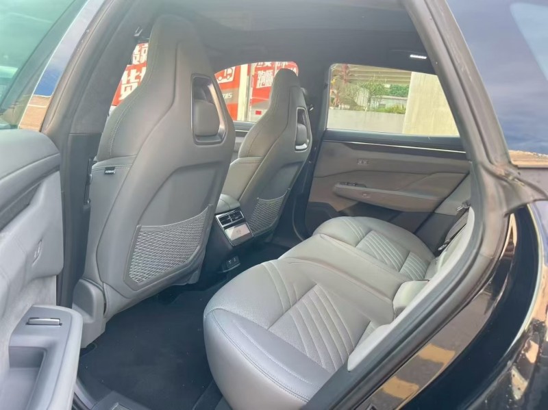 广州25年极氪汽车0016