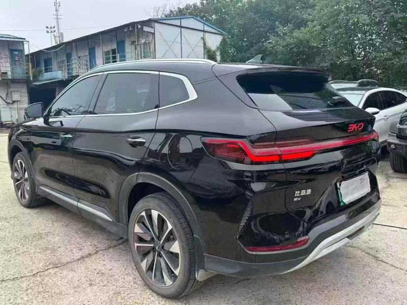 常德24年比亚迪宋8