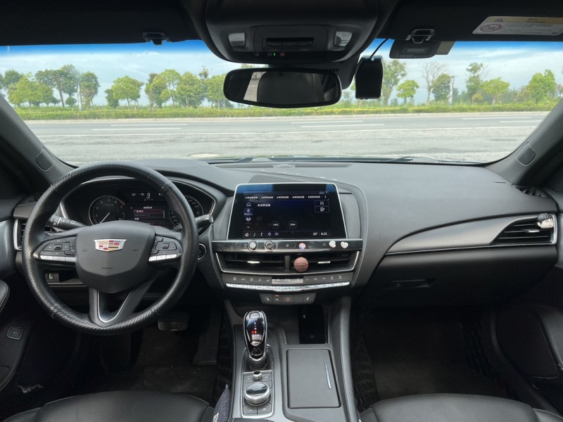 盐城20年凯迪拉克CT57