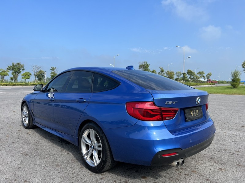 盐城17年宝马3系9