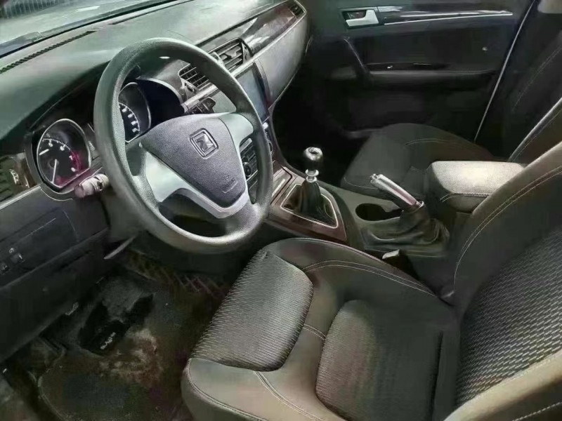 济宁16年众泰T6004