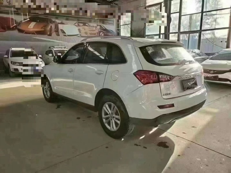 济宁16年众泰T6006