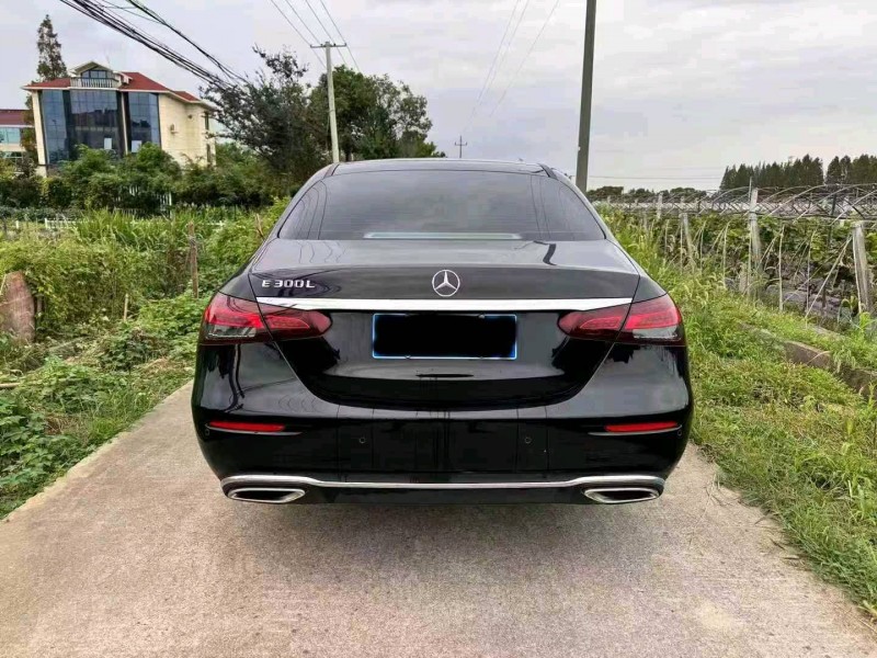 衢州21年奔驰E9
