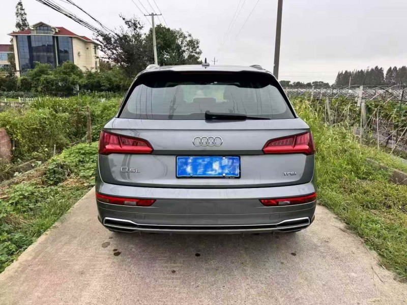 宁波20年奥迪Q58